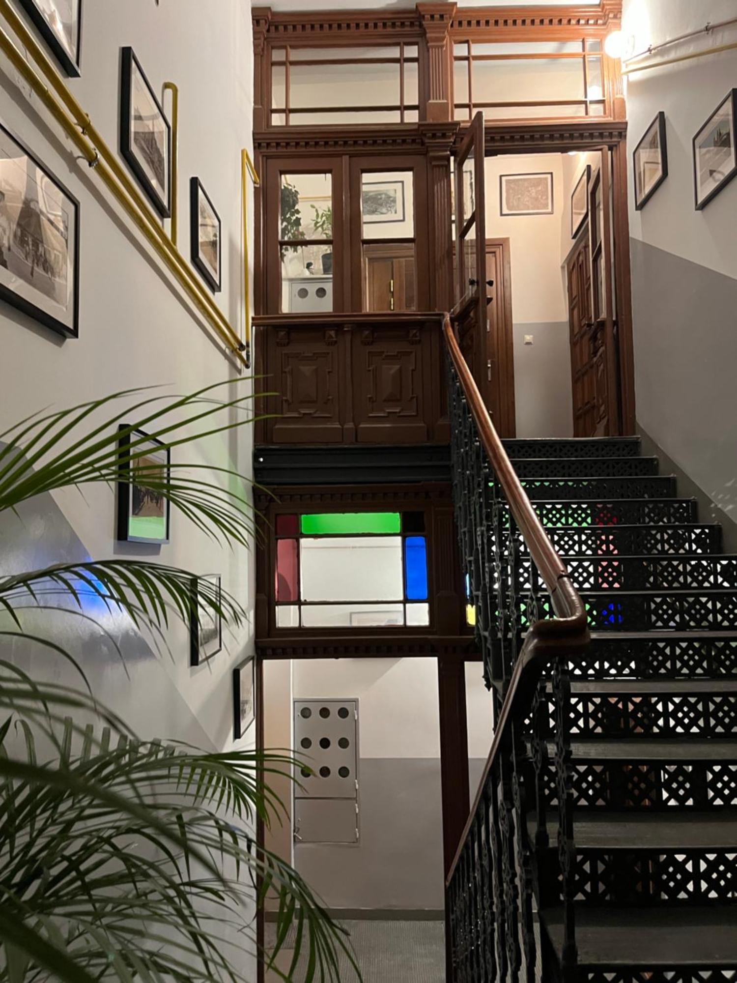 Apartamenty Luczkowskiego Z Widokiem Na Studnie 2 Chelm Luaran gambar